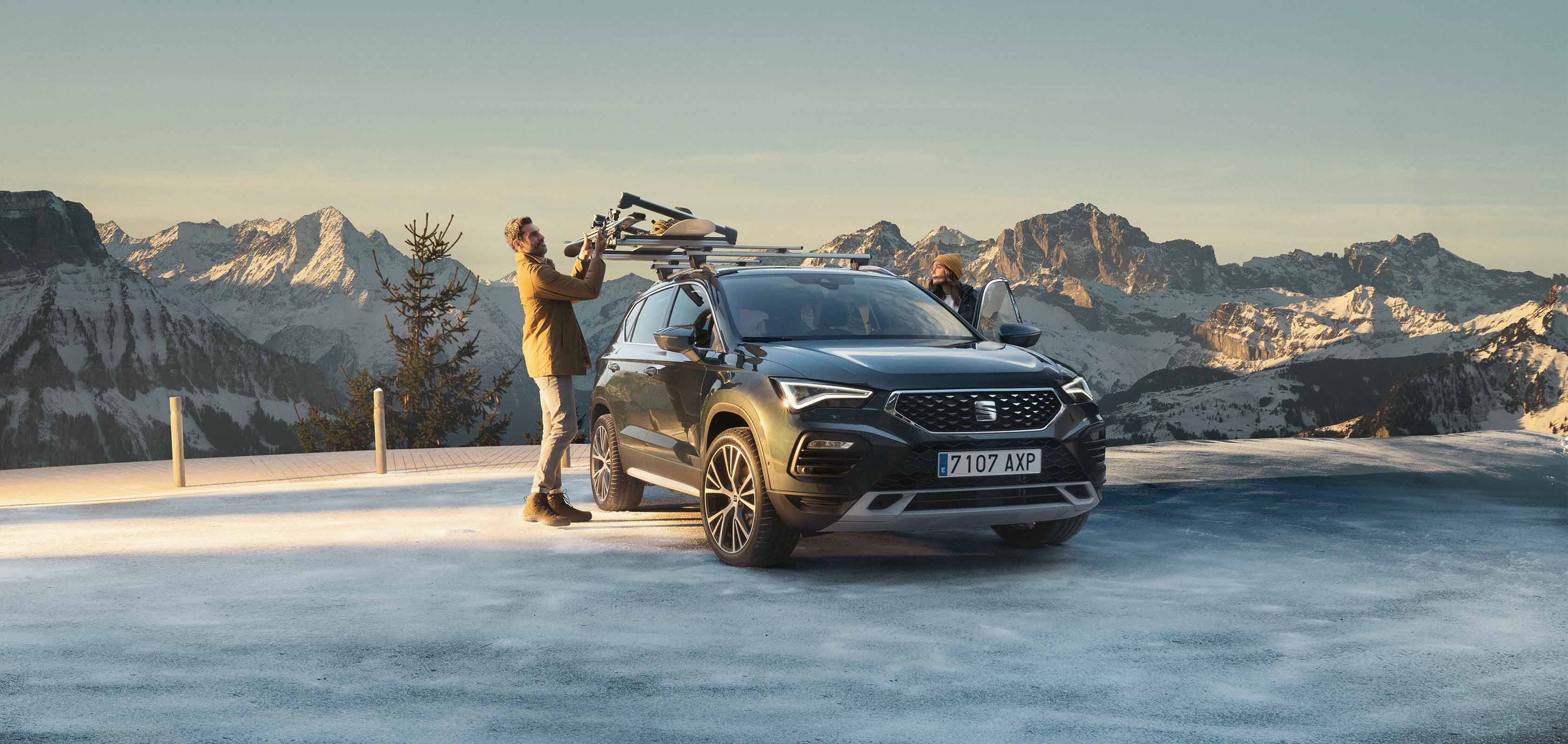 SEAT Ateca SUV kattokuljetuslaatikko