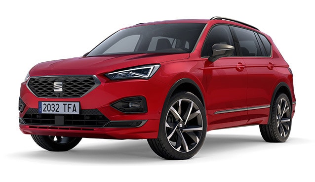 SEAT Tarraco FR di colore rosso con cerchi in lega da 20”